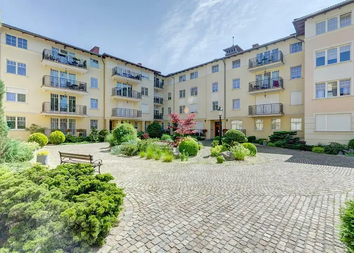 Dr - Patio Mare * Sopot